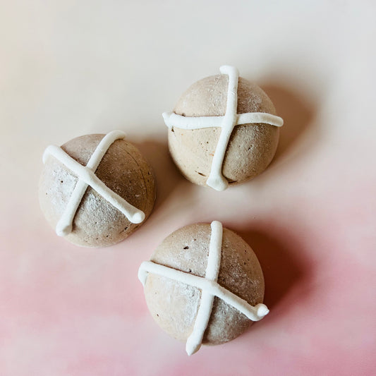 Hot cross bun marshmallows 